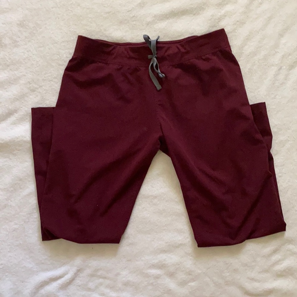 FIGS Livingston basic scrub pants, PL